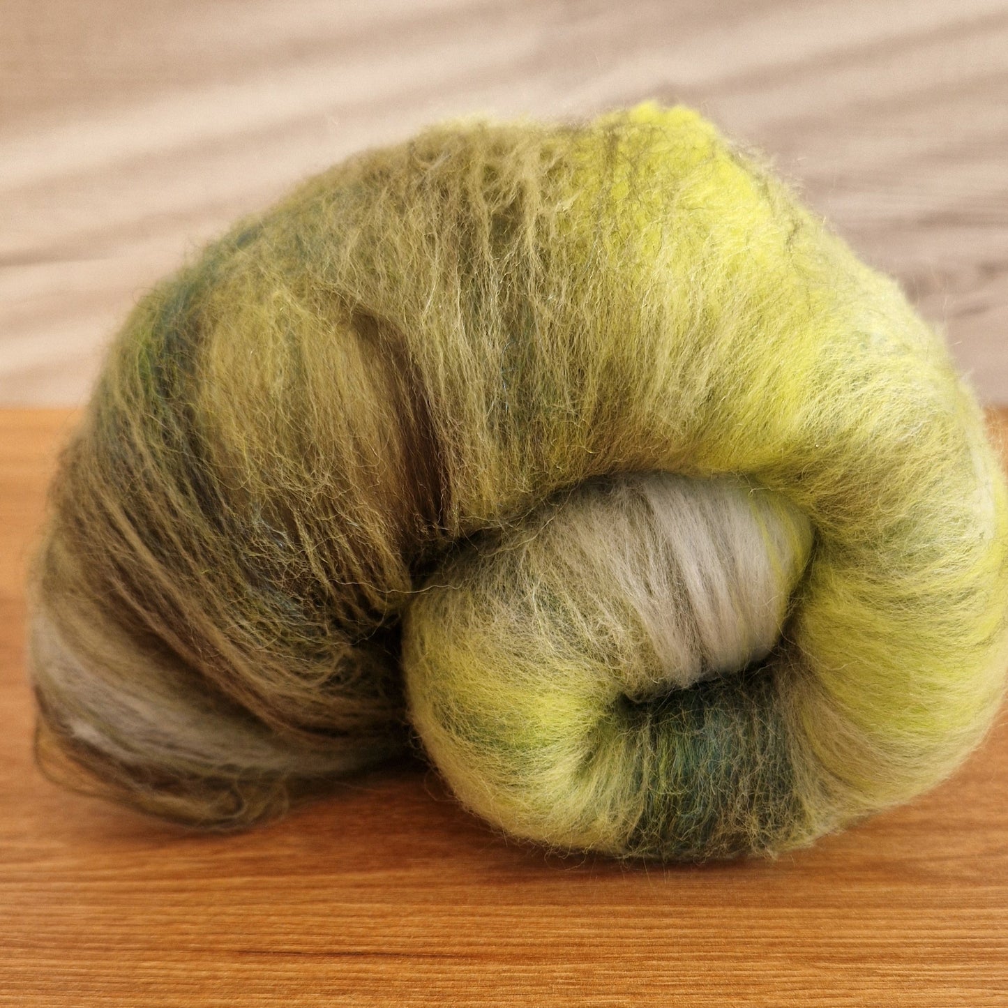 Spring Green Carded Batt (85g)