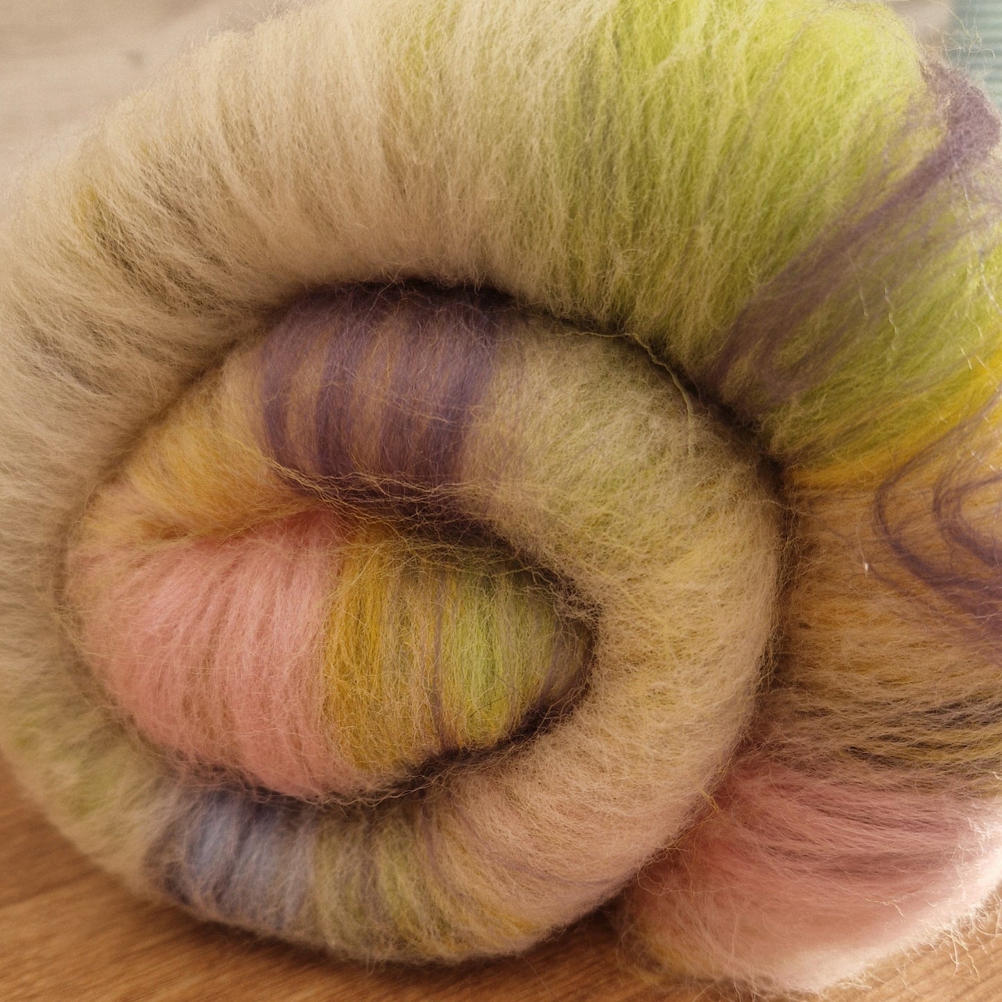 Pastel Easter Fibre Batt (95g)