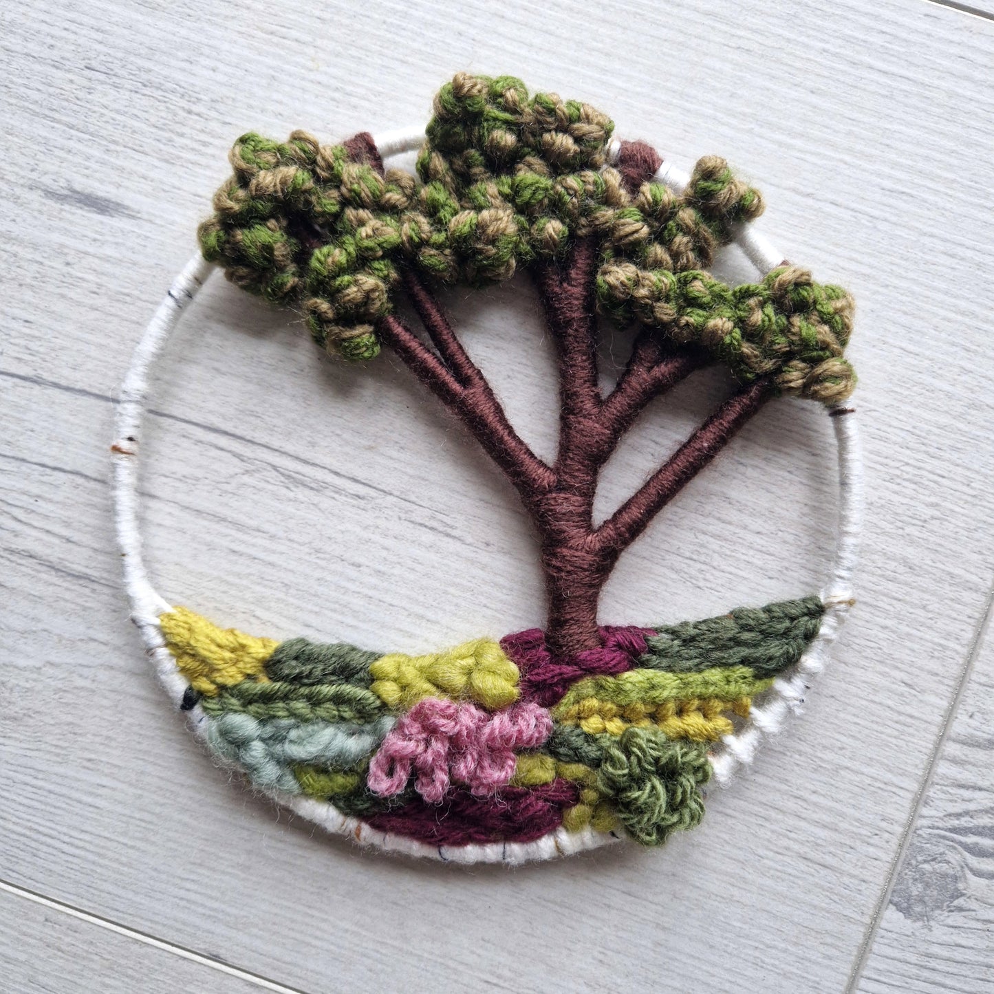 Mini Rustic Treescape (Magenta)